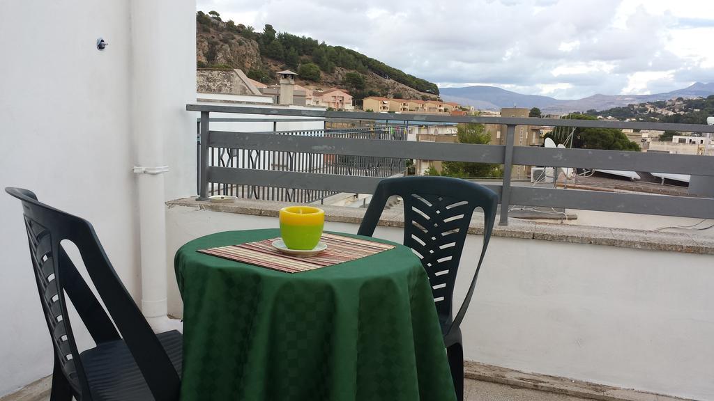 Camere Con Terrazzino Valderice Ngoại thất bức ảnh